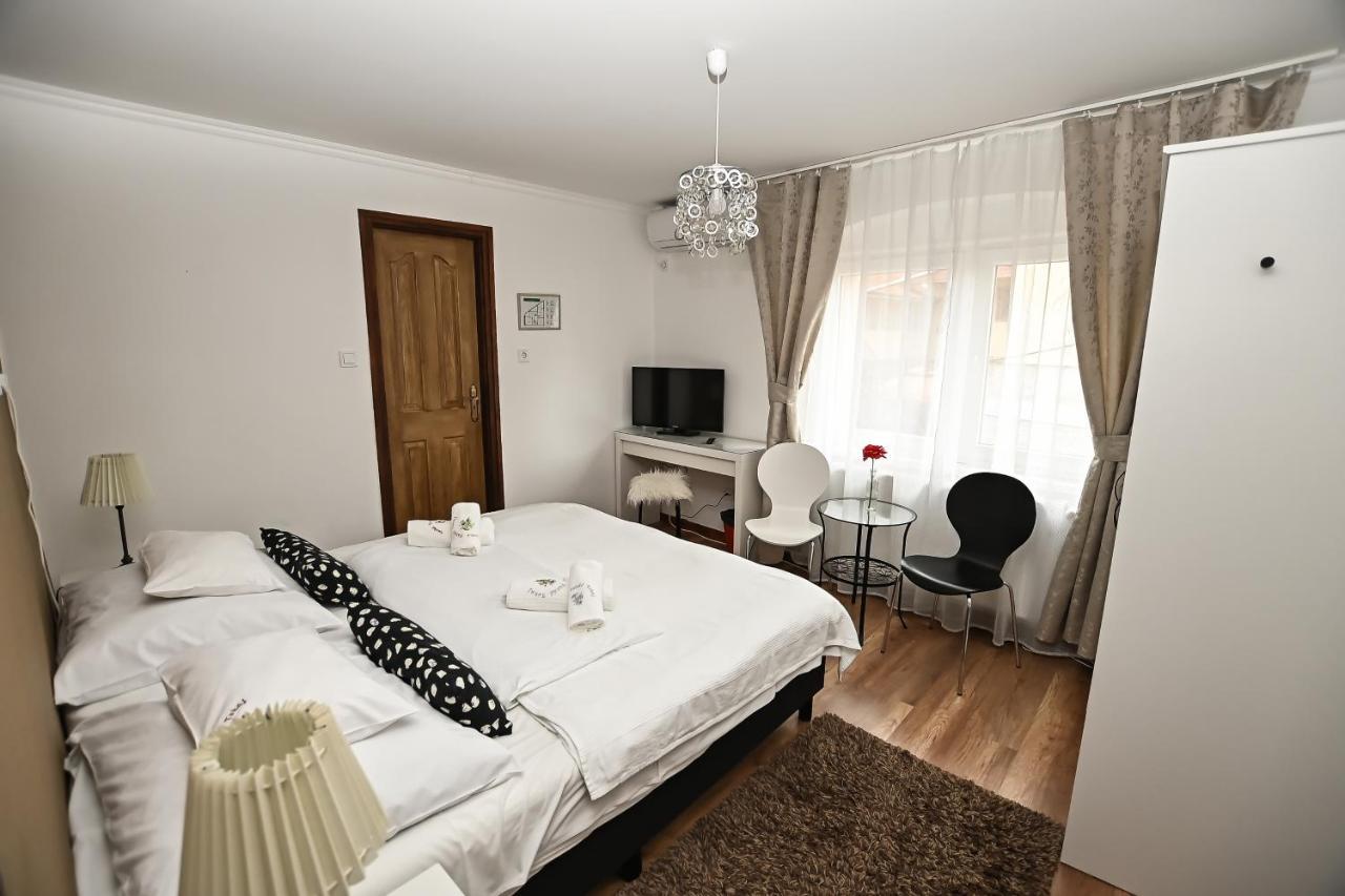 Vasko Panzio Borpince Bed & Breakfast Tokaj Ngoại thất bức ảnh