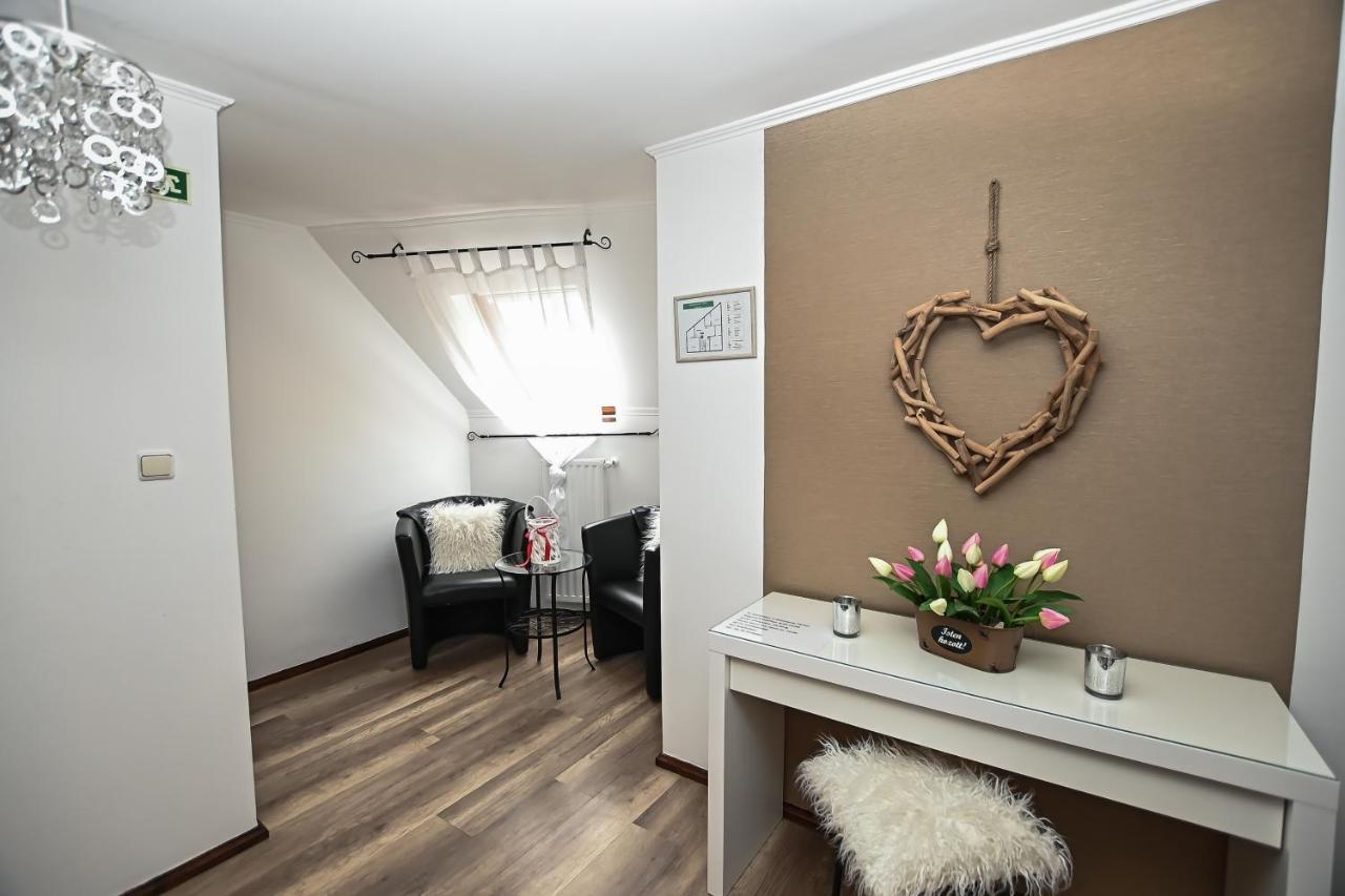 Vasko Panzio Borpince Bed & Breakfast Tokaj Ngoại thất bức ảnh