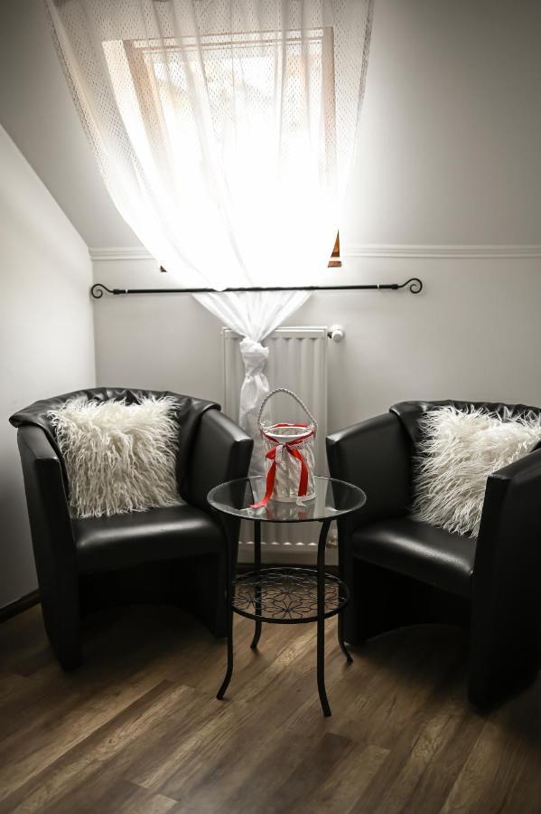 Vasko Panzio Borpince Bed & Breakfast Tokaj Ngoại thất bức ảnh